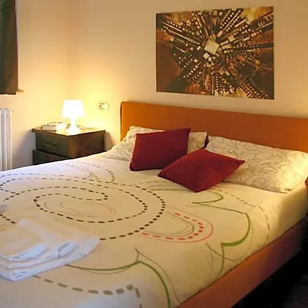 Hotell Residence Giglio Comer See 4*